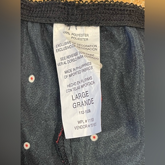 Delicates Pajama Set Liquid Satin Large Kisses Cami & Shorts Sexy - Picture 7 of 15